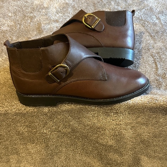 Naturalizer Women's Brown Leather Ankle Booties - Picture 3 of 4